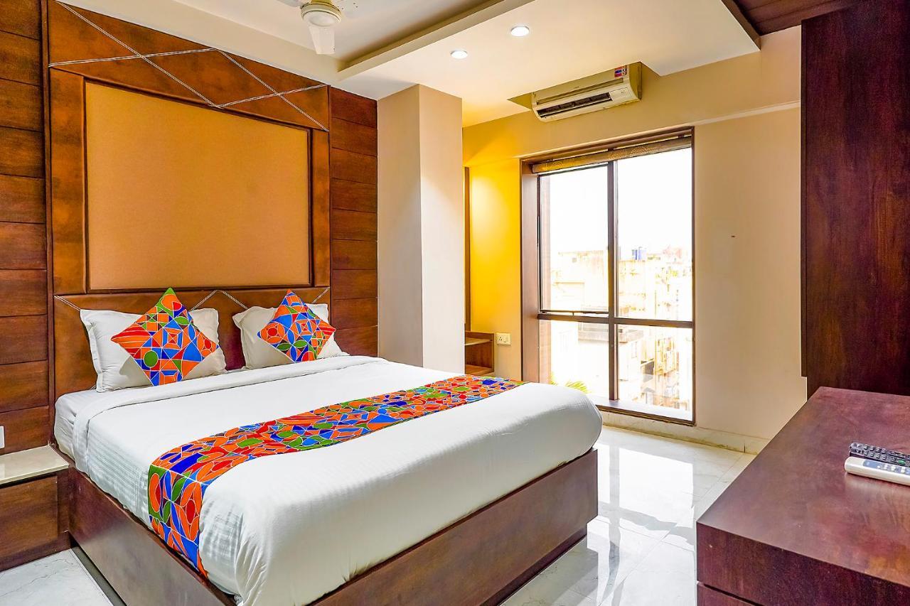 Fabhotel Eros 211 - Nr Sreebhumi Kolkata Bagian luar foto