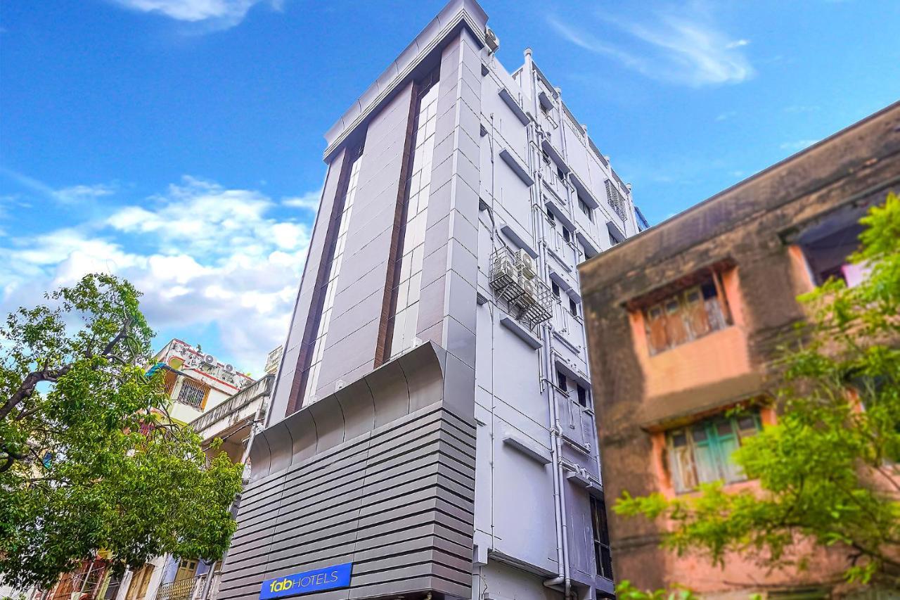 Fabhotel Eros 211 - Nr Sreebhumi Kolkata Bagian luar foto